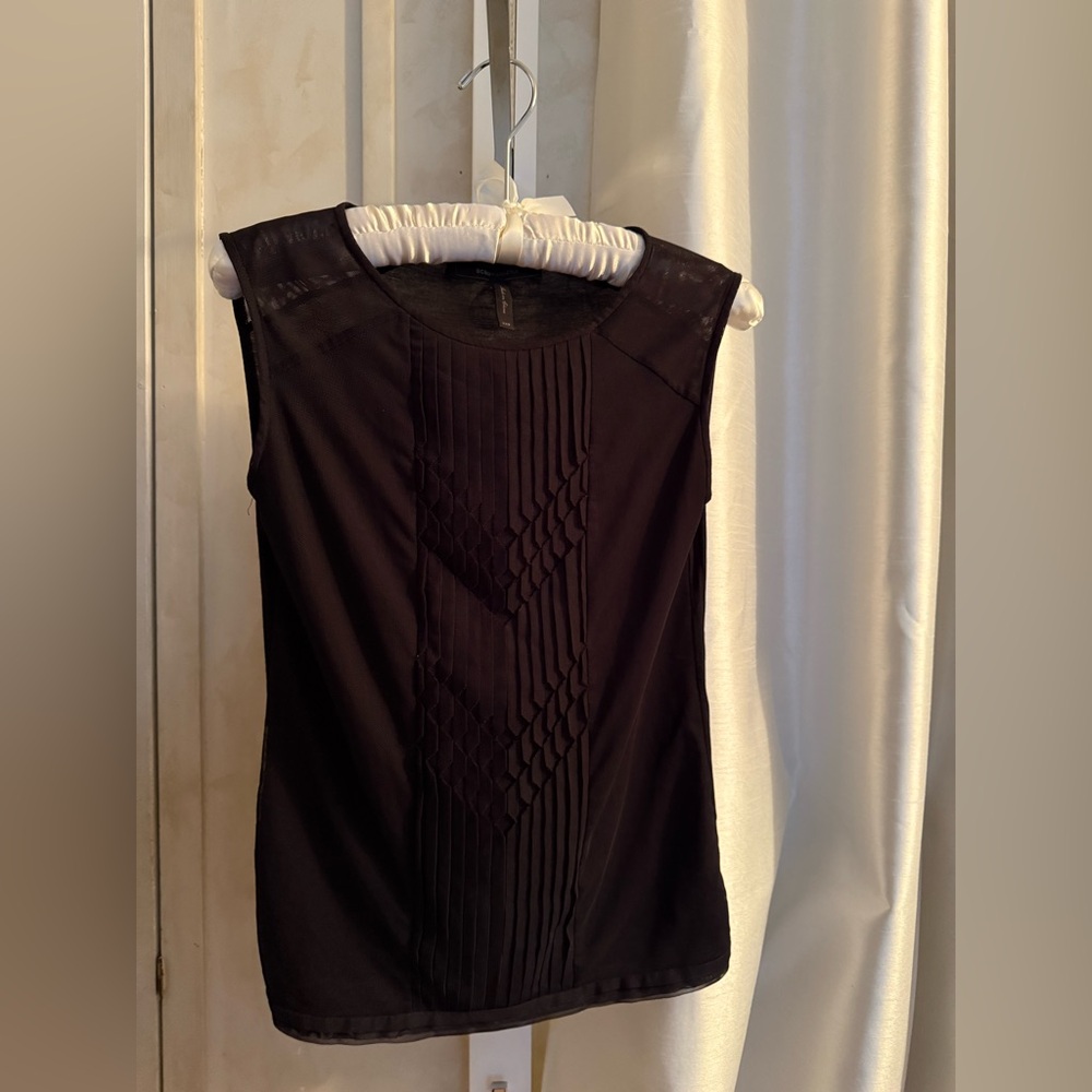 BCBG black sleeveless blouse / top XXS